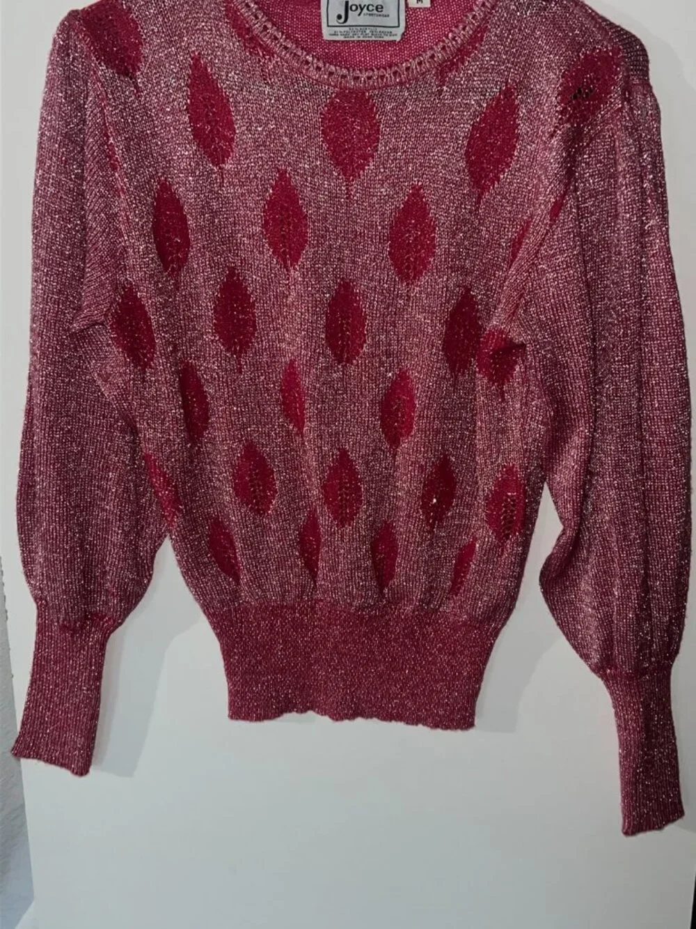 Vintage pink leaf print shimmery long sleeve sweater size M round neckline crop